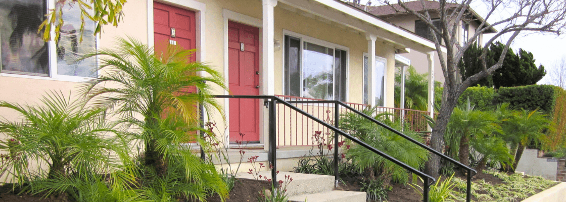 2904 State Street Exterior